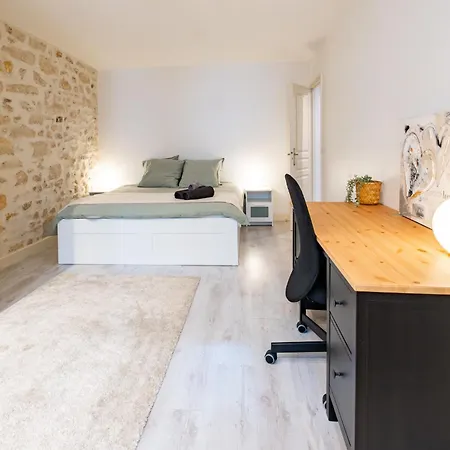 Apartment Moderne Notre-dame De